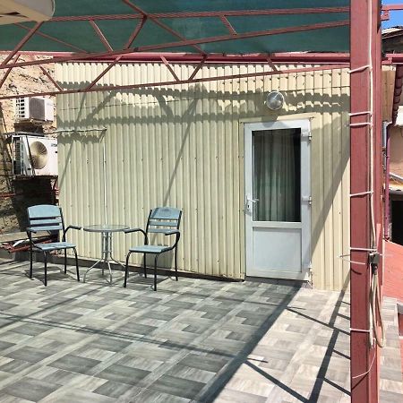 Mini-hotel in Odessa Yard Buitenkant foto